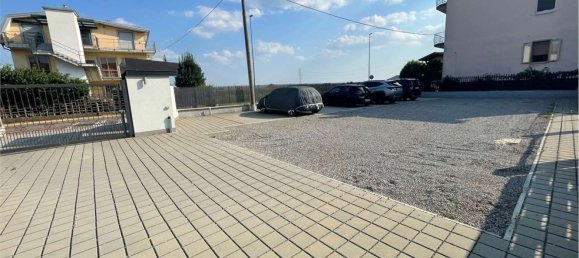 4-salle Maison à Turate, Italy No. 333697 8