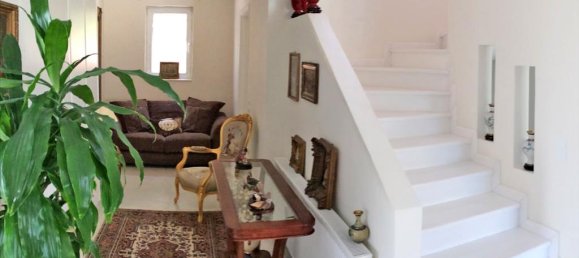 3 Schlafzimmer Villa in Saronida, Greece, Nr. 7821 12