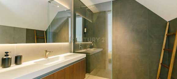 1 bedroom Commercial property in Lisbon, Portugal No. 140967 2