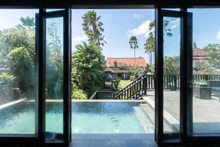 1 Schlafzimmer Villa in Seminyak, Indonesia, Nr. 3575