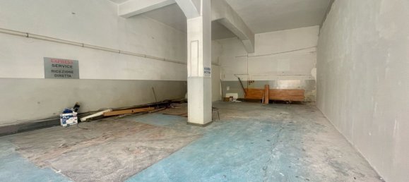 Коммерческая недвижимость 154м² в Ачиреале, Италия № 51015 10