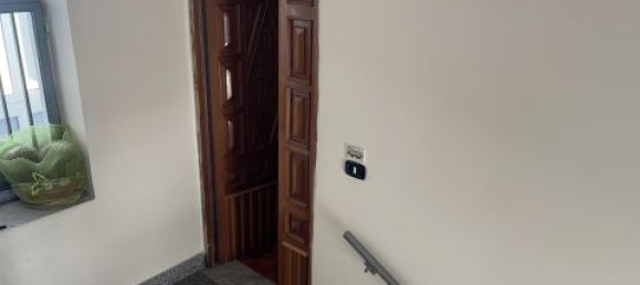 6 bedrooms House in Striano, Italy No. 99139 11