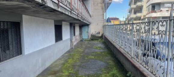 6 bedrooms House in Striano, Italy No. 99139 7