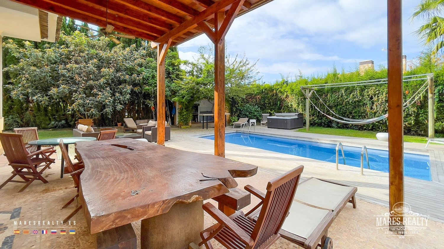 5 bedrooms Villa in Lloret de Mar, Spain No. 12640