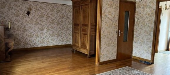 5 bedrooms House in Esternay, France No. 314981 4