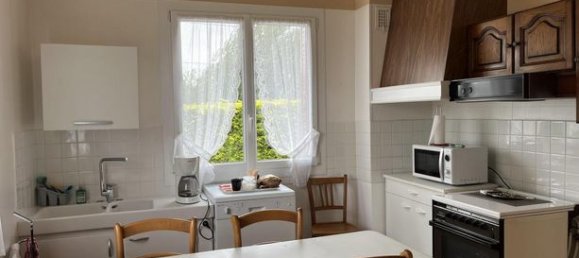 5 bedrooms House in Esternay, France No. 314981 2