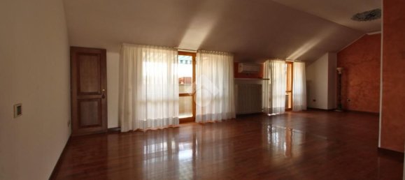 Apartamento de 5 divisões em Teramo, Italy N.º 308057 18