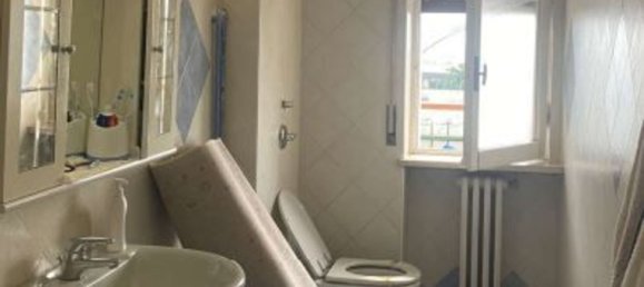 4 rooms Apartment in Baranzate, Italy No. 99976 9