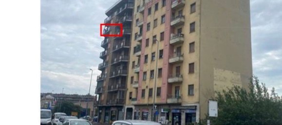 4 rooms Apartment in Baranzate, Italy No. 99976 2