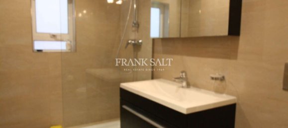 Adosado de 2 dormitorios en Saint Julian's, Malta No. 6573 6