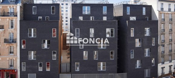 Studio in Paris, France No. 363261 2