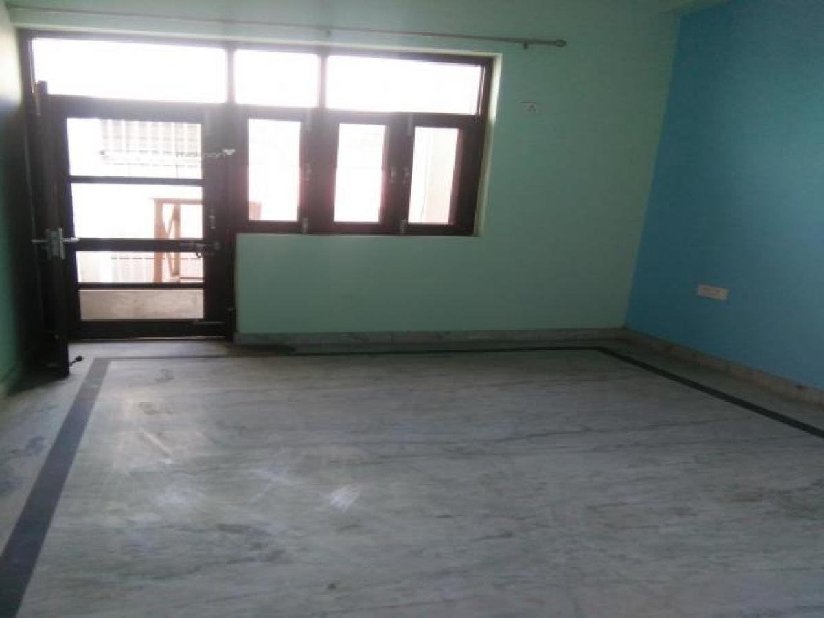2 bedrooms House in Noida, India No. 65263