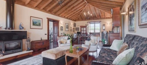 4 bedrooms House in Vilaflor, Spain No. 29756 4