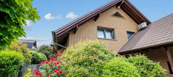 6 bedrooms Bungalow in Main-Taunus, Germany No. 163163 2