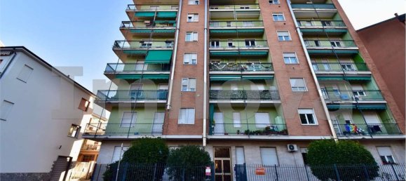 Apartamento T3 em Limbiate, Italy N.º 362181 17