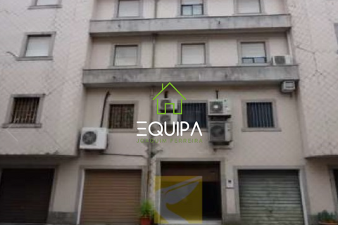  Warehouse in Guimaraes, Portugal No. 328772