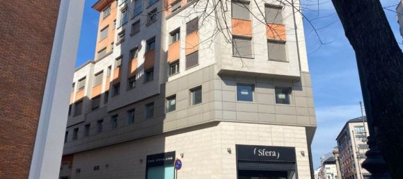  مكتب في Leon, Spain 143متر مربع رقم 65740 5