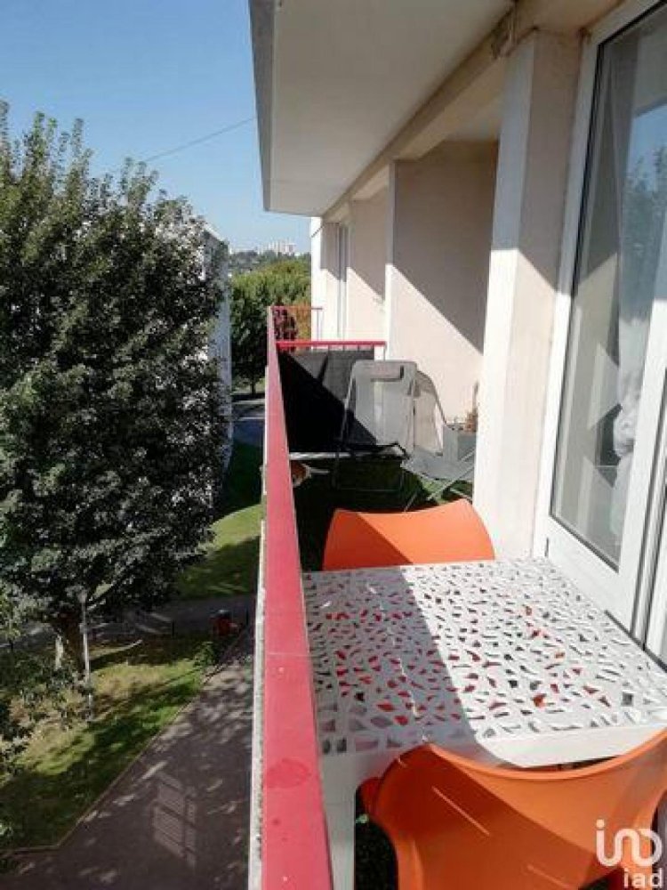 3 bedrooms Condo in Harfleur, France No. 22973