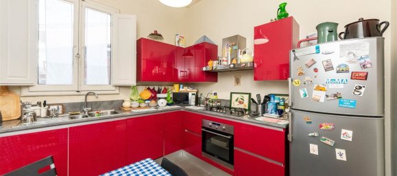 5 غرف نوم شقة في Pistoia, Italy رقم 314232 2