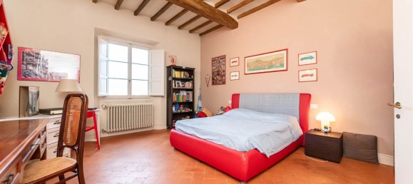 5 غرف نوم شقة في Pistoia, Italy رقم 314232 4