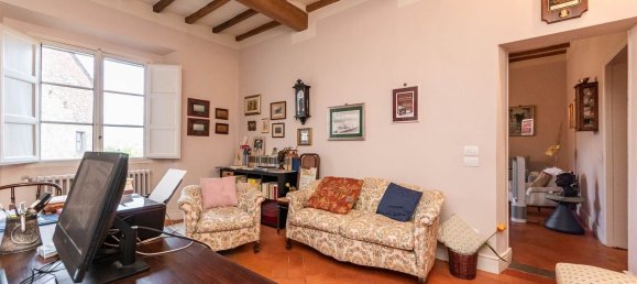 5 غرف نوم شقة في Pistoia, Italy رقم 314232 31