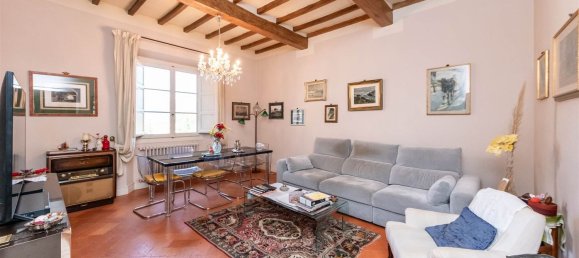 5 غرف نوم شقة في Pistoia, Italy رقم 314232 25