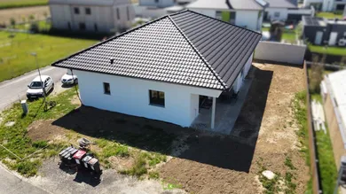 Bungalow de 4 habitaciónes en Hadersdorf-Kammern, Austria No. 236871