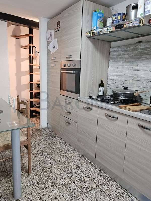 1 غرف نوم شقة في Massa, Italy رقم 263750