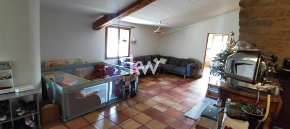 Casa de 3 dormitorios en Gard, France No. 297640 14