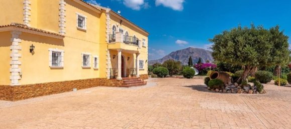 4 Schlafzimmer Villa in Alicante, Spain, Nr. 183602 7