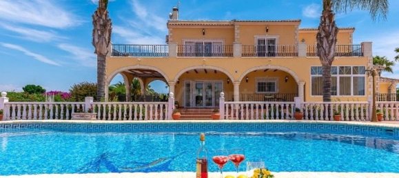 4 Schlafzimmer Villa in Alicante, Spain, Nr. 183602 17