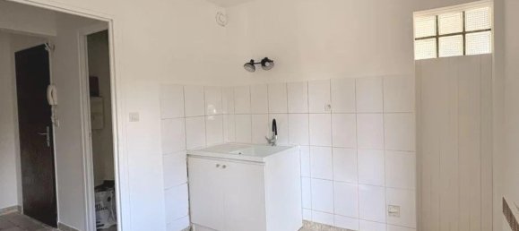 Apartamento de 1 dormitorio en Romans-sur-Isere, France No. 202536 4