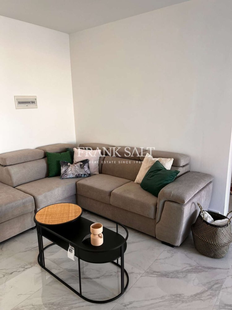 3 bedrooms Apartment in Saint Julian's, Malta No. 7487