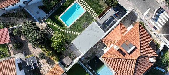 278m² Land in Cascais, Portugal No. 11619 10