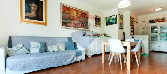 Квартира с 3 комнатами в Рим, Италия № 1902 10