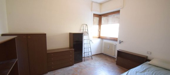 3 rooms Apartment in Piacenza, Italy No. 217002 21