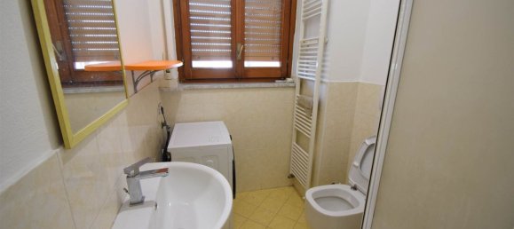 3 rooms Apartment in Piacenza, Italy No. 217002 13