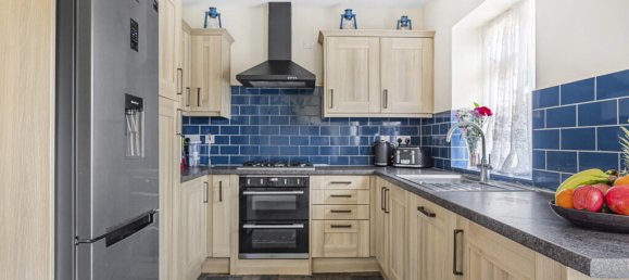 3 bedrooms Commercial property in Whitton, United Kingdom No. 8495 11