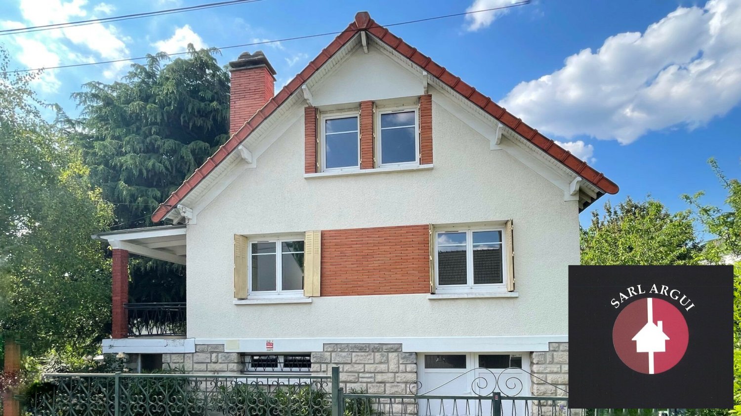 Casa de 3 dormitorios en Bry-sur-Marne, France No. 171117