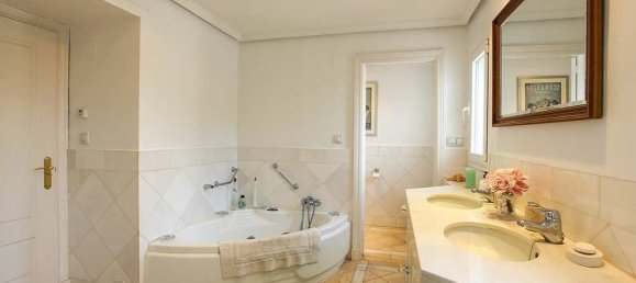 7 Schlafzimmer Villa in Cadiz, Spain, Nr. 26498 20