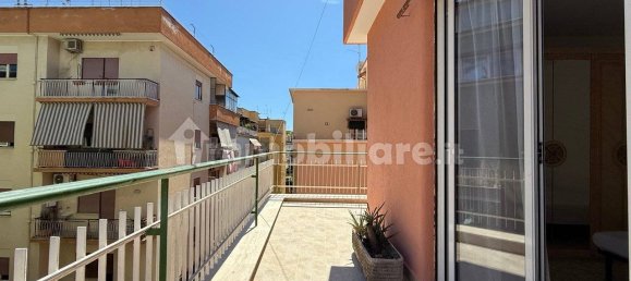 2 bedrooms Penthouse in Rome, Italy No. 272755 3