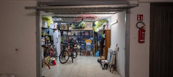 6 rooms Apartment in Monte San Vito, Italy No. 8630 45