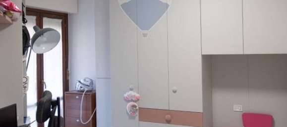 6 rooms Apartment in Monte San Vito, Italy No. 8630 24