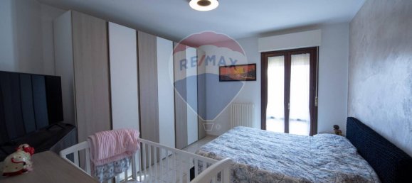 6 rooms Apartment in Monte San Vito, Italy No. 8630 22