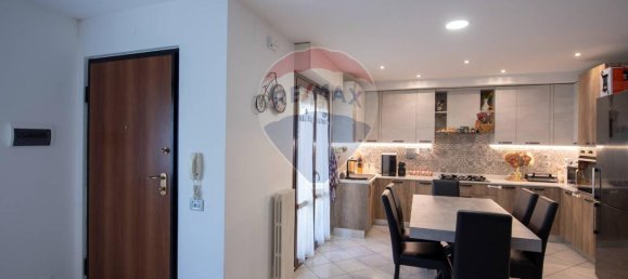 6 rooms Apartment in Monte San Vito, Italy No. 8630 17