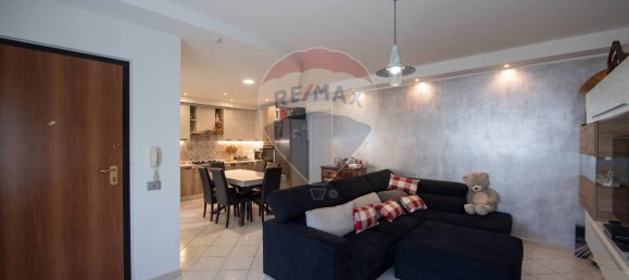 6 rooms Apartment in Monte San Vito, Italy No. 8630 6