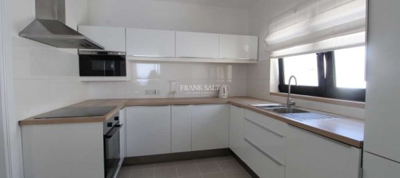 2 bedrooms Penthouse in Saint Julian's, Malta No. 24 5