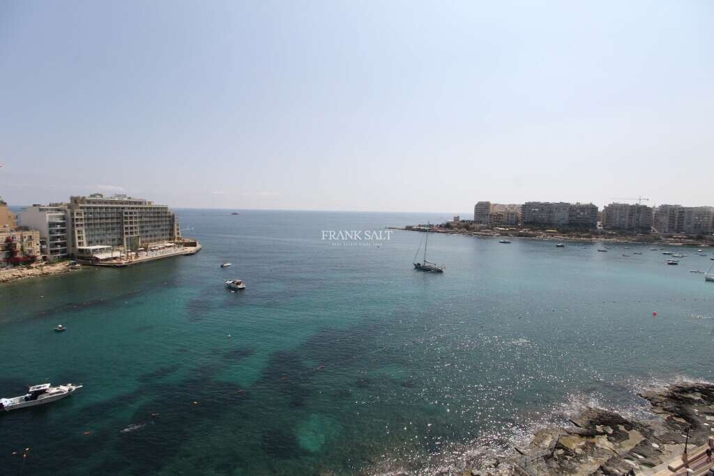 2 bedrooms Penthouse in Saint Julian's, Malta No. 24
