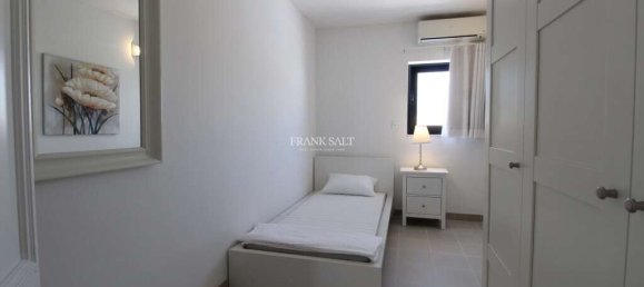 2 bedrooms Penthouse in Saint Julian's, Malta No. 24 7