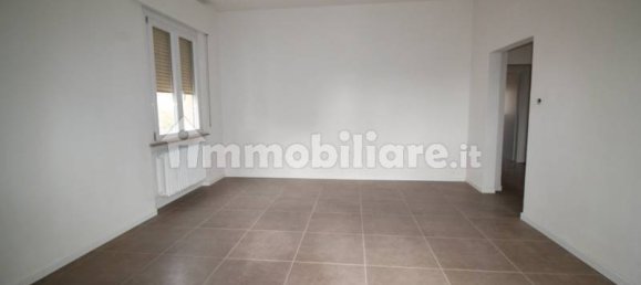 2 bedrooms Apartment in Forlì, Italy No. 218102 2
